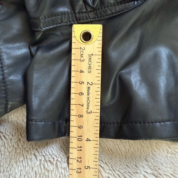 American Eagle Faux Leather High Rise Skort Sz 18 NWT Wrap Black - Picture 14 of 16